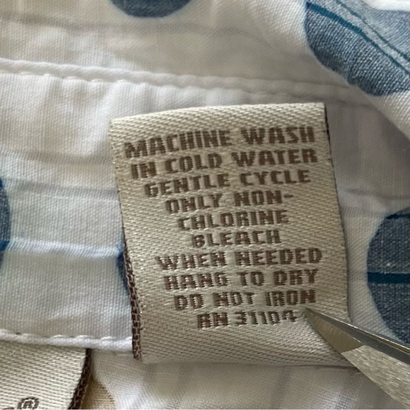 Kim Rogers Polka Dot Button down Blouse - Picture 5 of 8